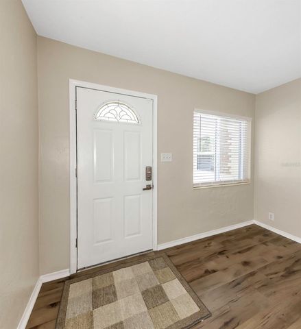 3200 33RD AVENUE N, St Petersburg, FL 33713