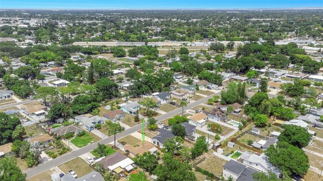 3200 33RD AVENUE N, St Petersburg, FL 33713