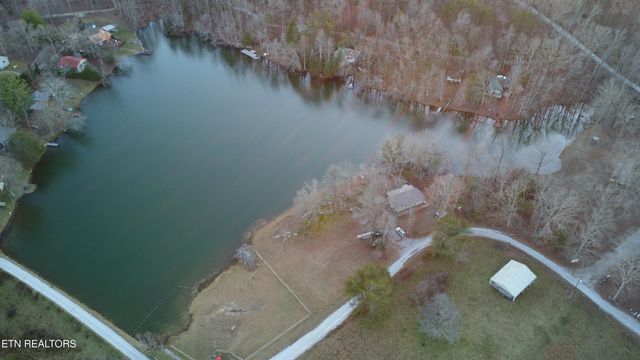 5 Tresa St, Crossville, TN 38572