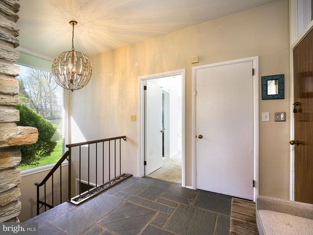 1321 PEPPER RD, Rydal, PA 19046