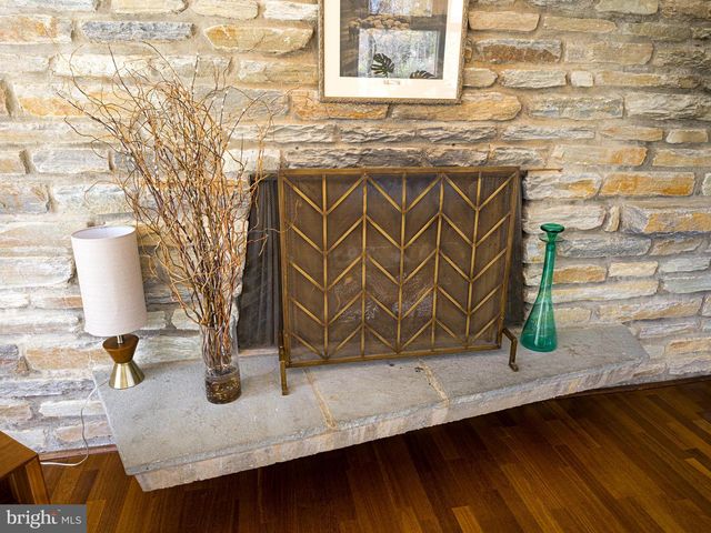 1321 PEPPER RD, Rydal, PA 19046