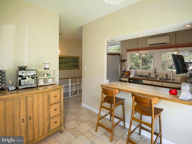 1321 PEPPER RD, Rydal, PA 19046