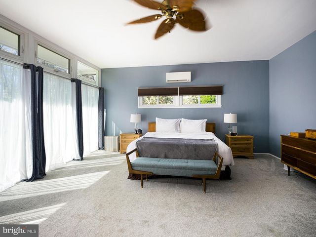 1321 PEPPER RD, Rydal, PA 19046