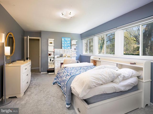 1321 PEPPER RD, Rydal, PA 19046