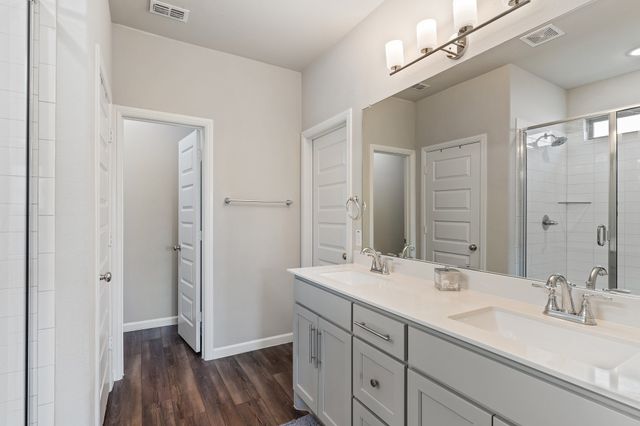 132 Chase Creek Drive, Lavon, TX 75166