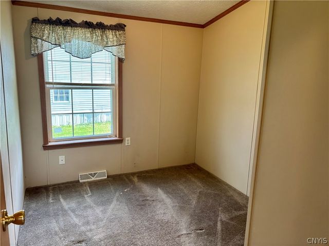 54 Fairport Road, Pompey, NY 13051