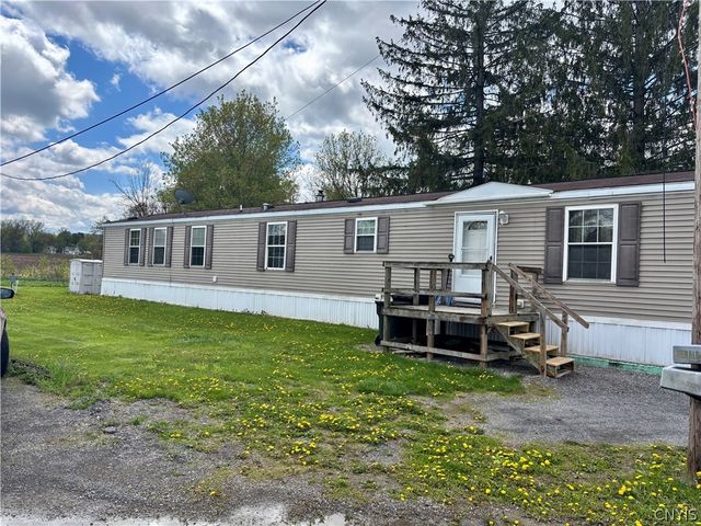 54 Fairport Road, Pompey, NY 13051