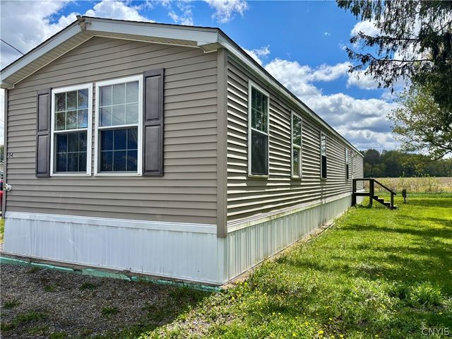 54 Fairport Road, Pompey, NY 13051