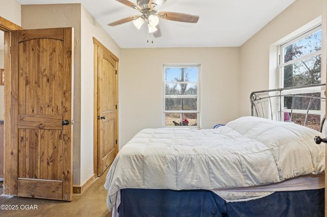 6270 County Lane 84, Reeds, MO 64859