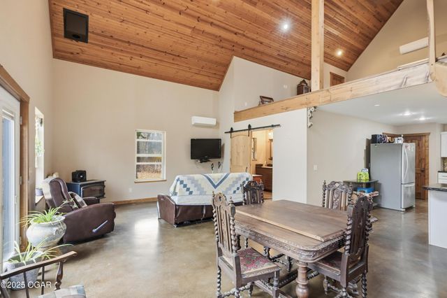 6270 County Lane 84, Reeds, MO 64859