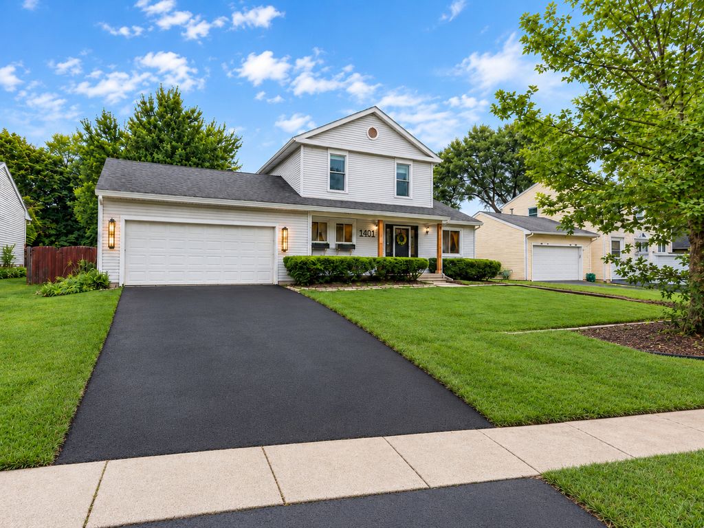 1401 Knoll Drive, Naperville, IL 60565