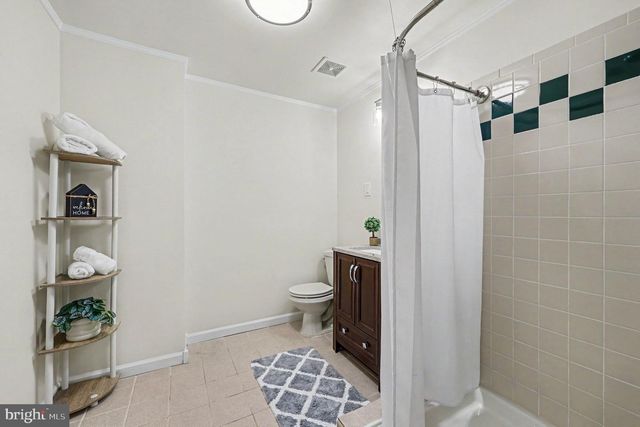 43973 KITTS HILL TER, Ashburn, VA 20147