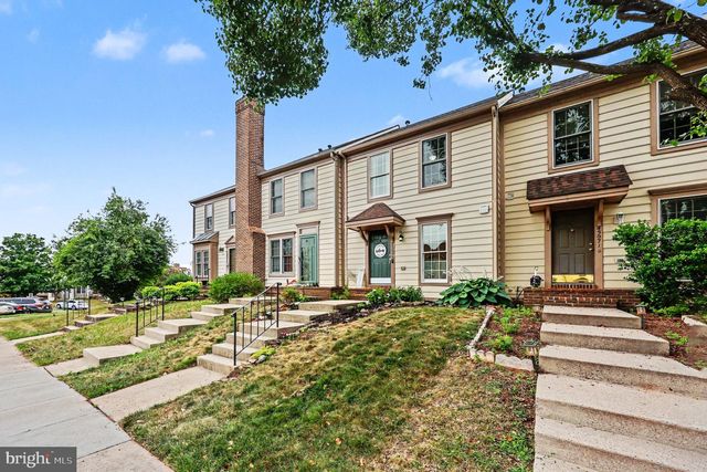 43973 KITTS HILL TER, Ashburn, VA 20147