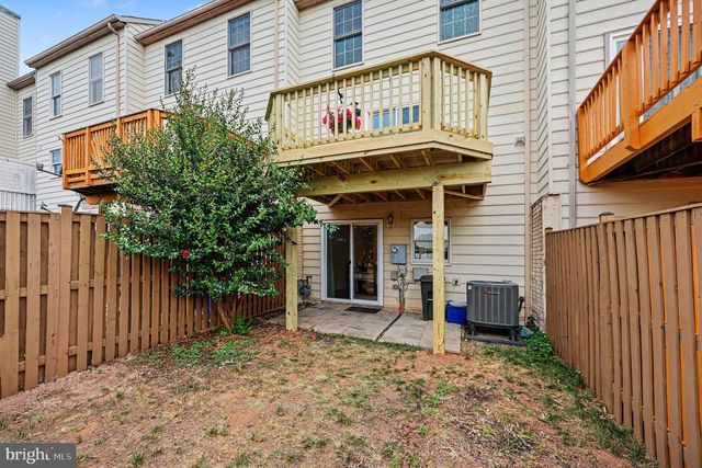 43973 KITTS HILL TER, Ashburn, VA 20147