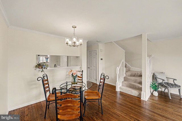 43973 KITTS HILL TER, Ashburn, VA 20147