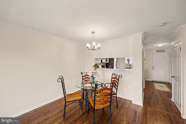 43973 KITTS HILL TER, Ashburn, VA 20147