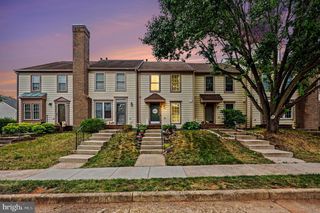 43973 KITTS HILL TER, Ashburn, VA 20147