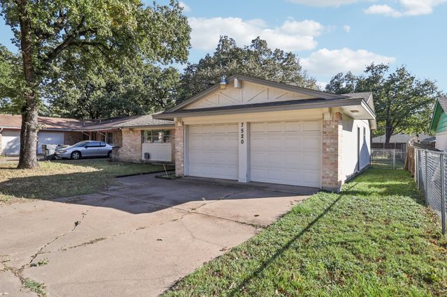 7520 Gayglen Drive, Dallas, TX 75217