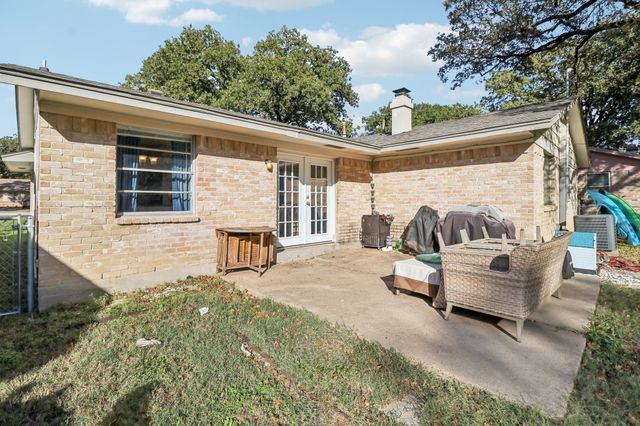 7520 Gayglen Drive, Dallas, TX 75217