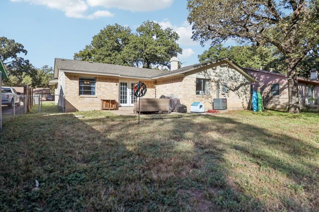 7520 Gayglen Drive, Dallas, TX 75217