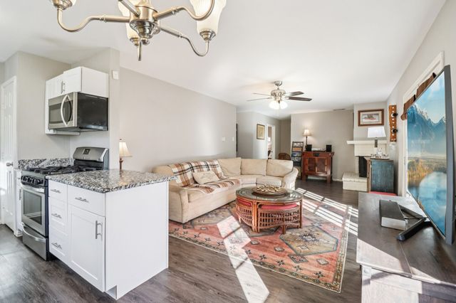 7520 Gayglen Drive, Dallas, TX 75217