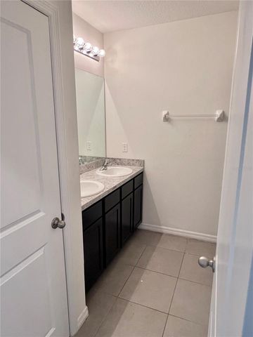 321 BLUE POINT DRIVE, Ruskin, FL 33570