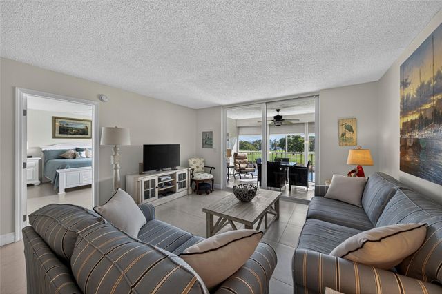 1550 NW 80th Avenue 303, Margate, FL 33063