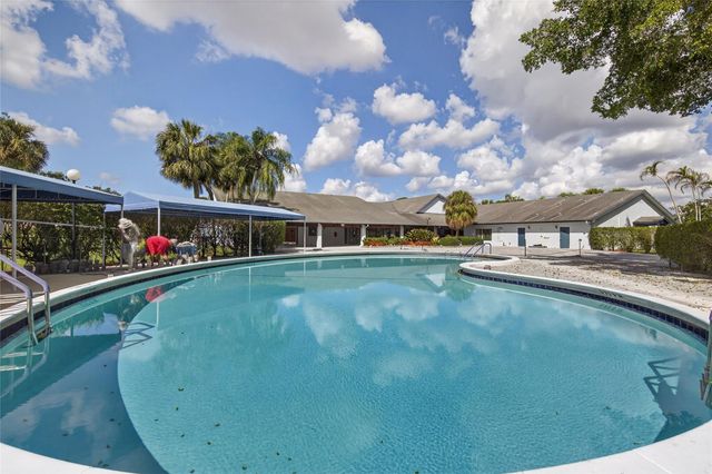 1550 NW 80th Avenue 303, Margate, FL 33063