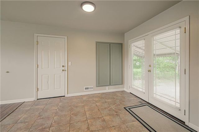 11004 Blue Ridge Boulevard, Kansas City, MO 64134