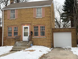 9349 S Sacramento Avenue, Evergreen Park, IL 60805