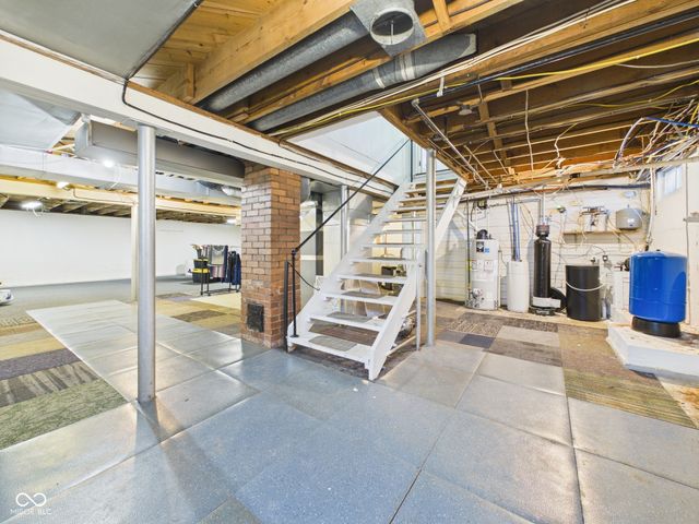 12131 N State Road 9, Alexandria, IN 46001