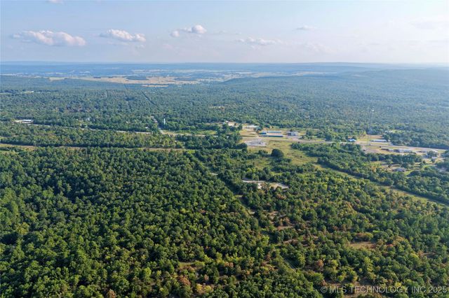12097 Hwy 9 E, Eufaula, OK 74432