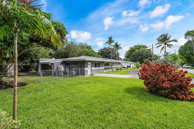 14600 N Spur Drive, Miami, FL 33161
