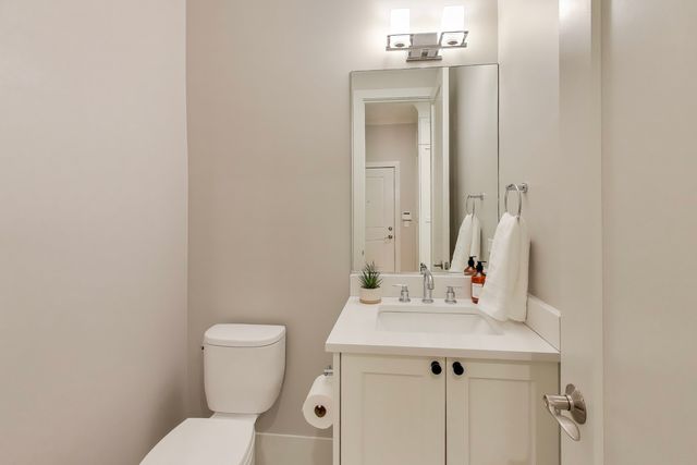 4135 N Kenmore Avenue 1S, Chicago, IL 60613