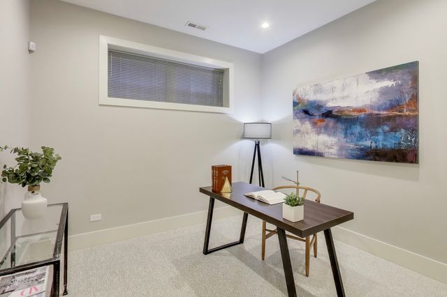 4135 N Kenmore Avenue 1S, Chicago, IL 60613