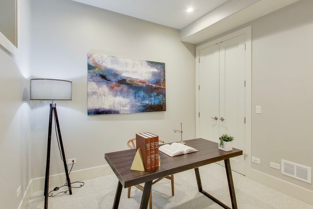 4135 N Kenmore Avenue 1S, Chicago, IL 60613