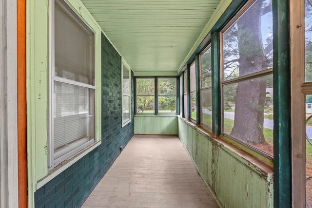 50 Grand Ave, Pittsfield, MA 01201