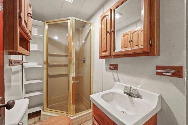 50 Grand Ave, Pittsfield, MA 01201