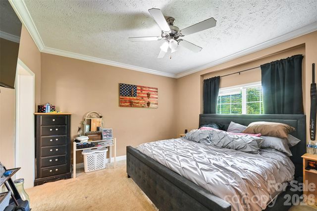 371 Starnes Cove Road, Candler, NC 28715
