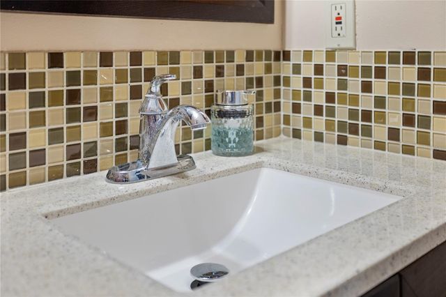 525 DERBY DRIVE, Altamonte Springs, FL 32714