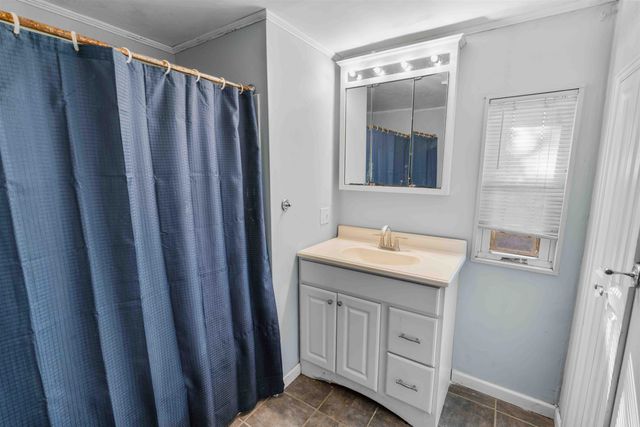 10 Cherry Street, Exeter, NH 03833