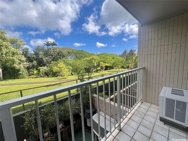 1720 Huna Street B310, Honolulu, HI 96817