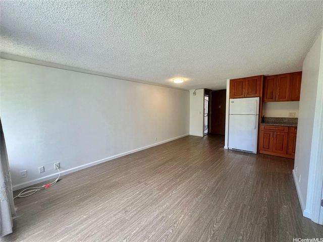 1720 Huna Street B310, Honolulu, HI 96817