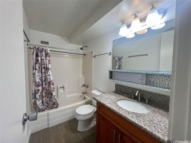 1720 Huna Street B310, Honolulu, HI 96817