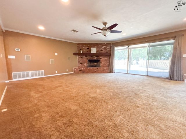 1110 SYCAMORE DRIVE, Burkburnett, TX 76354