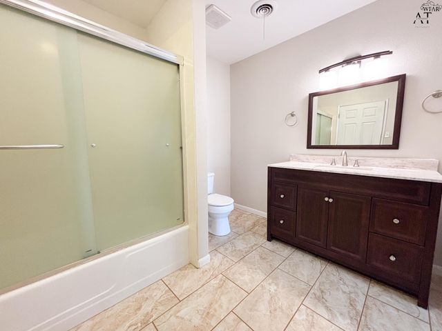 1110 SYCAMORE DRIVE, Burkburnett, TX 76354