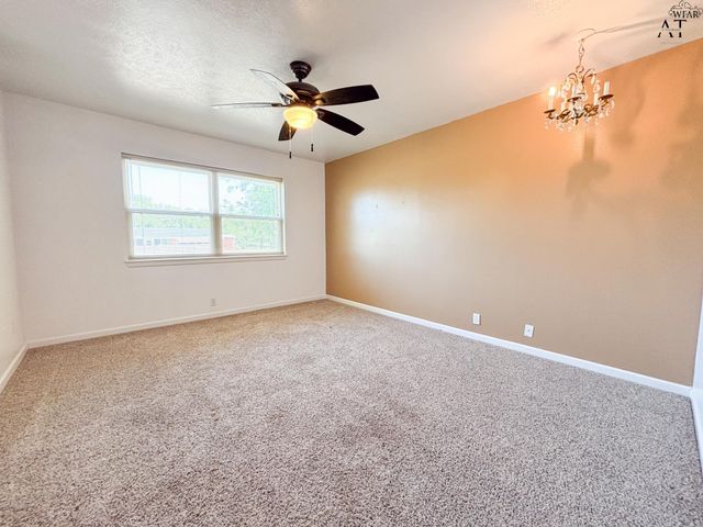 1110 SYCAMORE DRIVE, Burkburnett, TX 76354