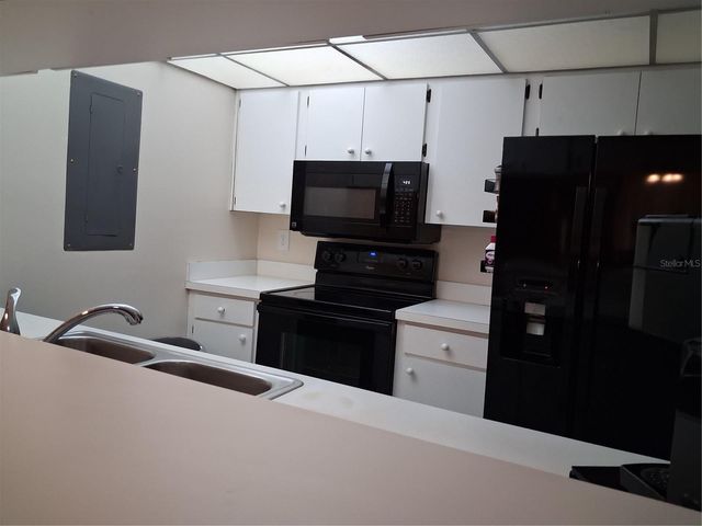 3341 CAMELOT DRIVE 3341, Haines City, FL 33844
