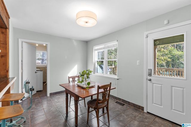 1333 CRESTHILL ROAD, Birmingham, AL 35213