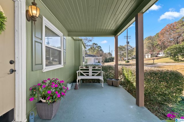 1333 CRESTHILL ROAD, Birmingham, AL 35213